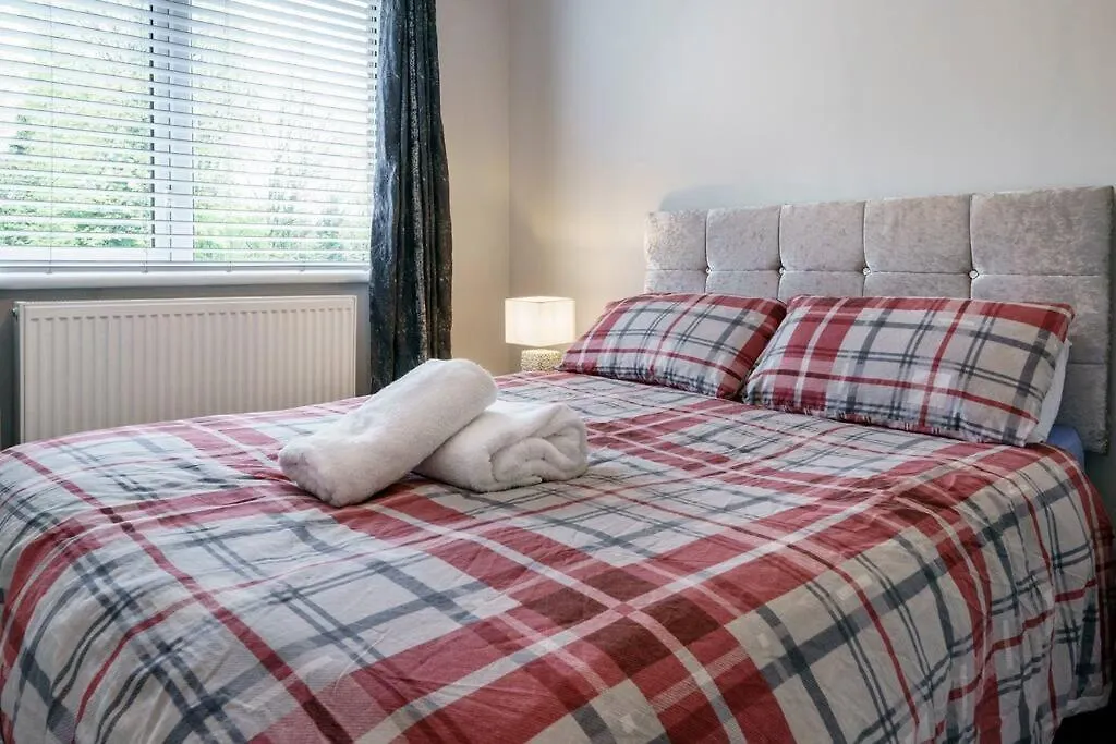 Central And Stylish 2 Bedroom Ravenhill Road Flat 贝尔法斯特 英国